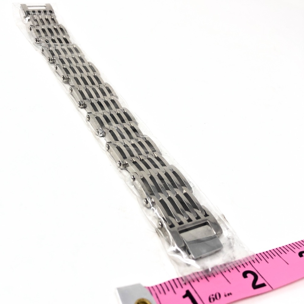 Polished Titanium Chain - Picture 4 of 7